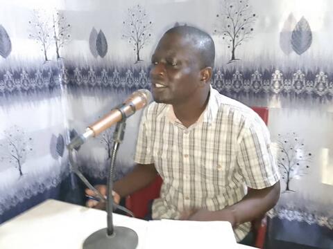 Emission radio