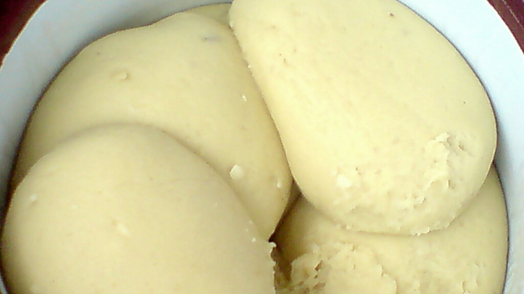 Agú